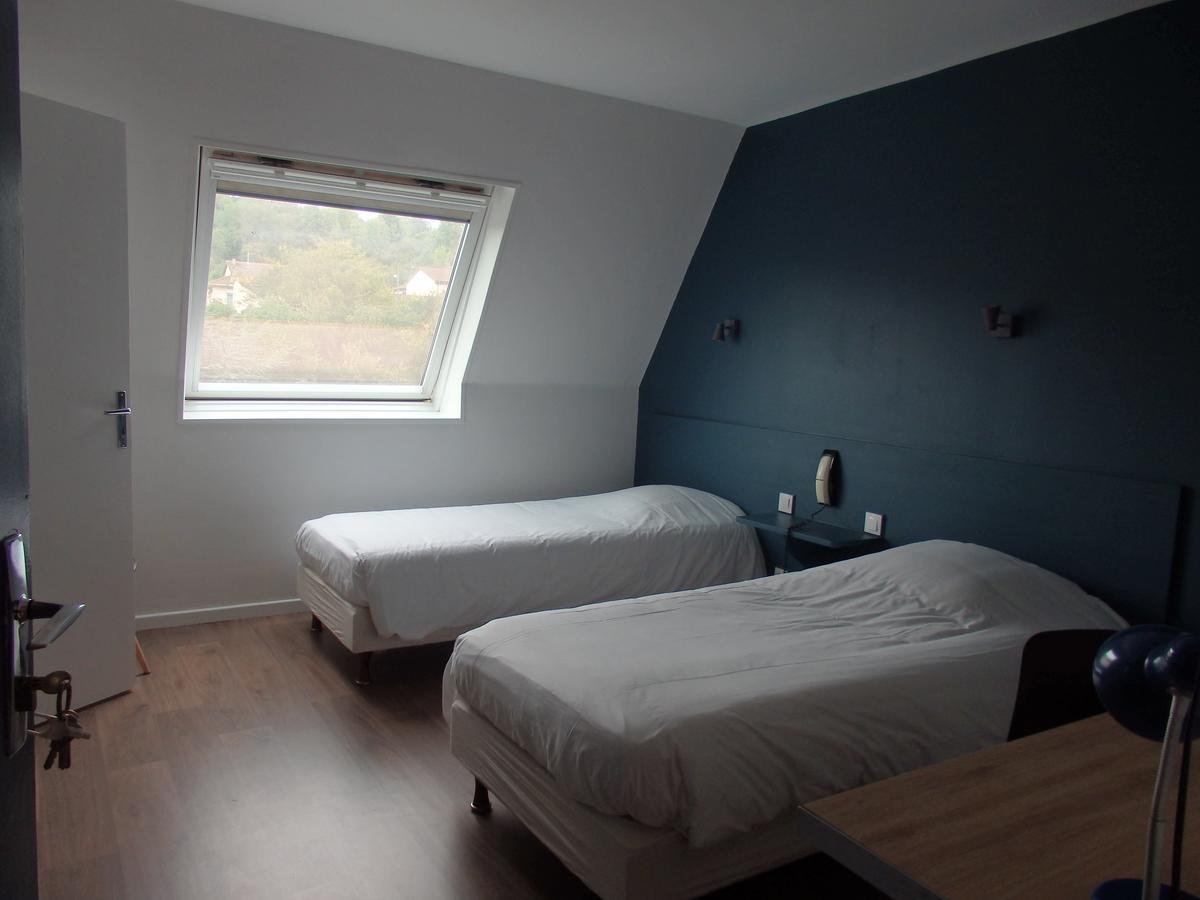 Hotel Castel Neuves-Maisons Esterno foto